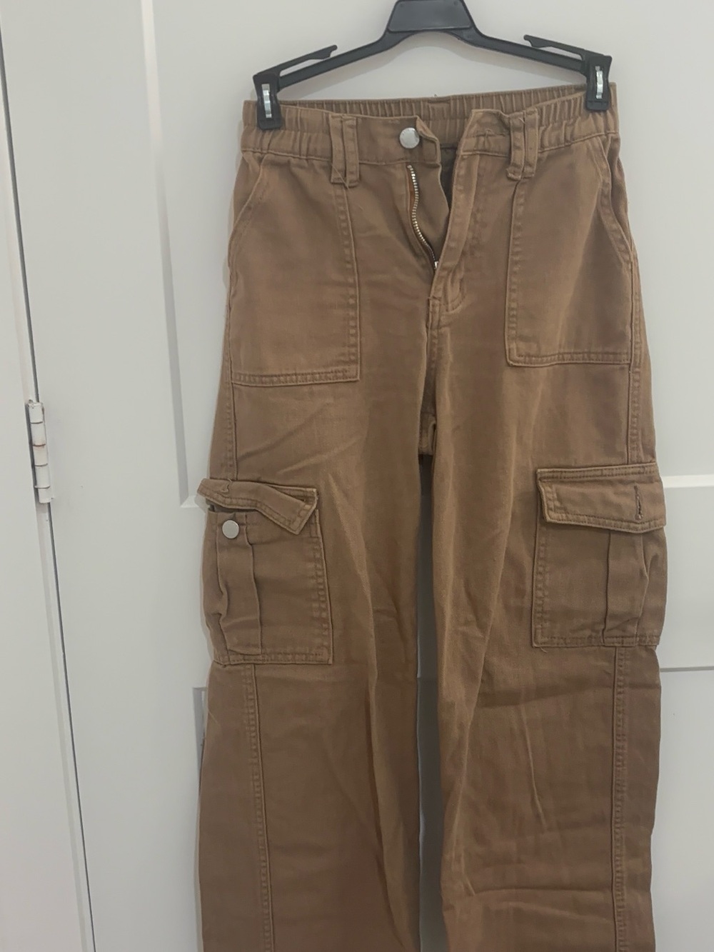 Cargo Pants in Brown - Classic Utility Style